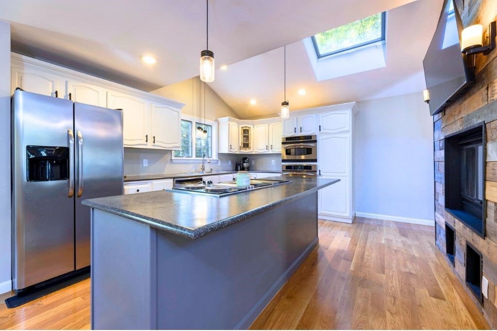 1398 Harkney Hill Road Coventry, RI 02816 - Photo 16 of 49