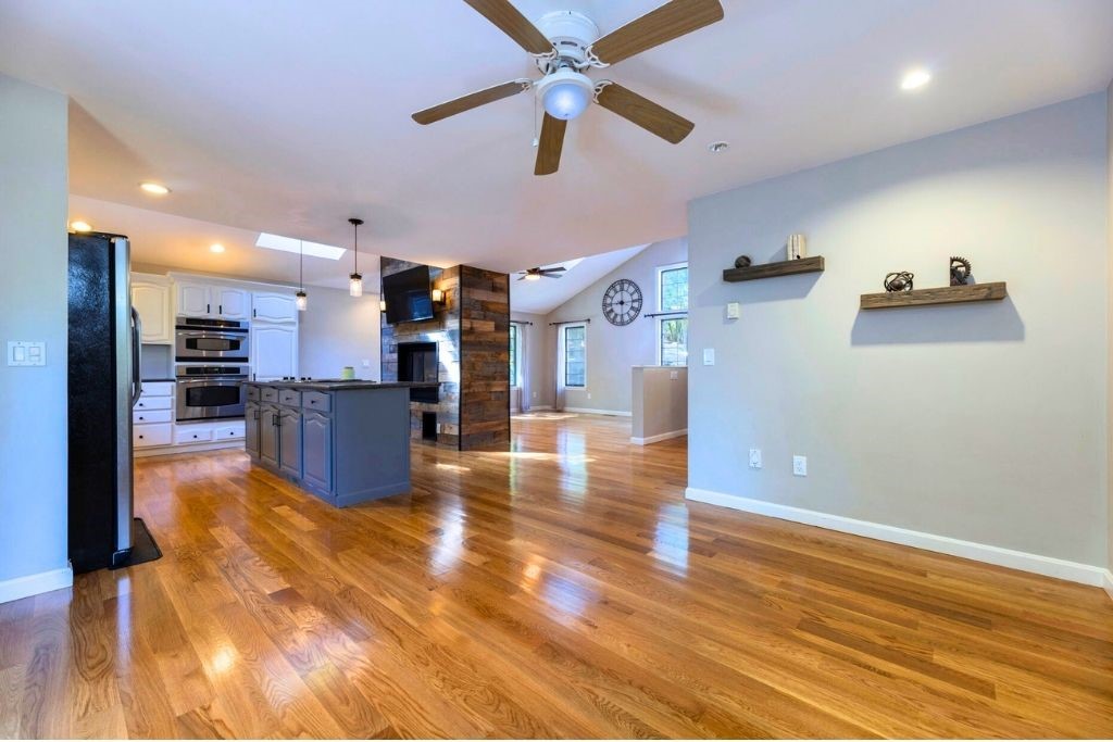 1398 Harkney Hill Road Coventry, RI 02816 - Photo 20 of 49