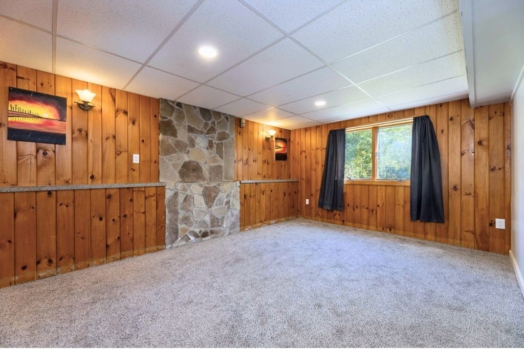 1398 Harkney Hill Road Coventry, RI 02816 - Photo 41 of 49