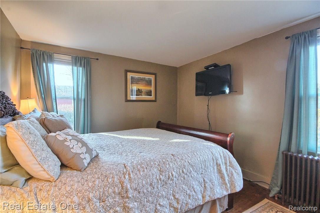 7091 Curtis Road Plymouth, MI 48170 - Photo 24 of 30 Master_Bedroom.jpg