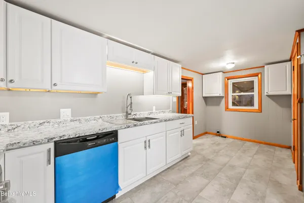 $265,000 | 20 Marietta Street, North Adams, MA 01247