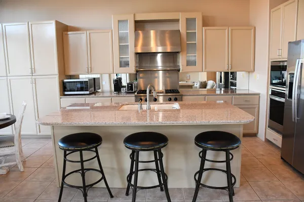 $6,500 | 75940 Nelson Lane, Palm Desert, CA 92211