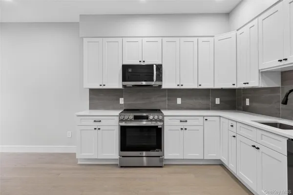 $2,850 | 10 Market Street, Unit A, Wappingers Falls, NY 12590