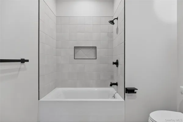 $2,850 | 10 Market Street, Unit A, Wappingers Falls, NY 12590