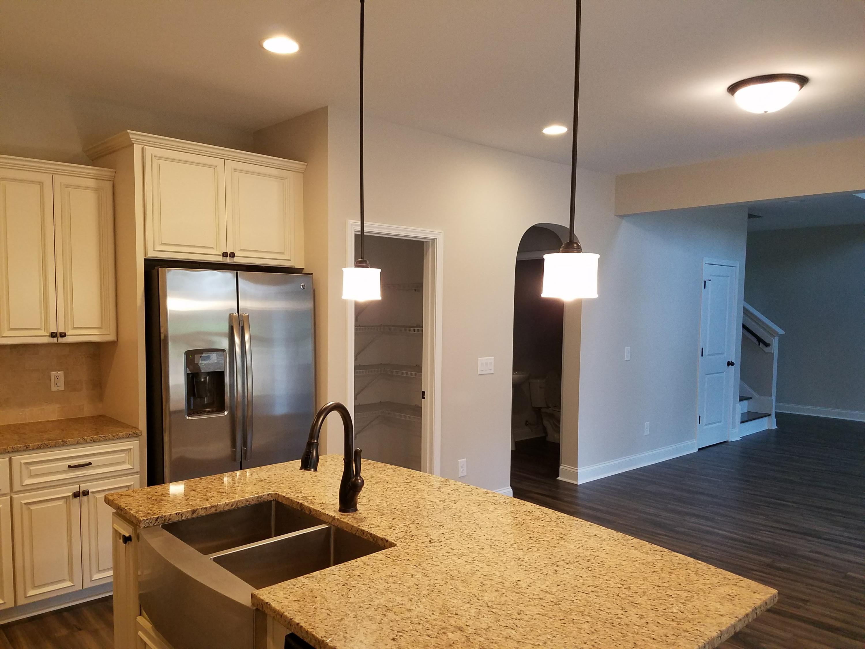 530 North Ridgecrest Street Aberdeen, NC 28315 - Photo 13 of 25 20180523_084703