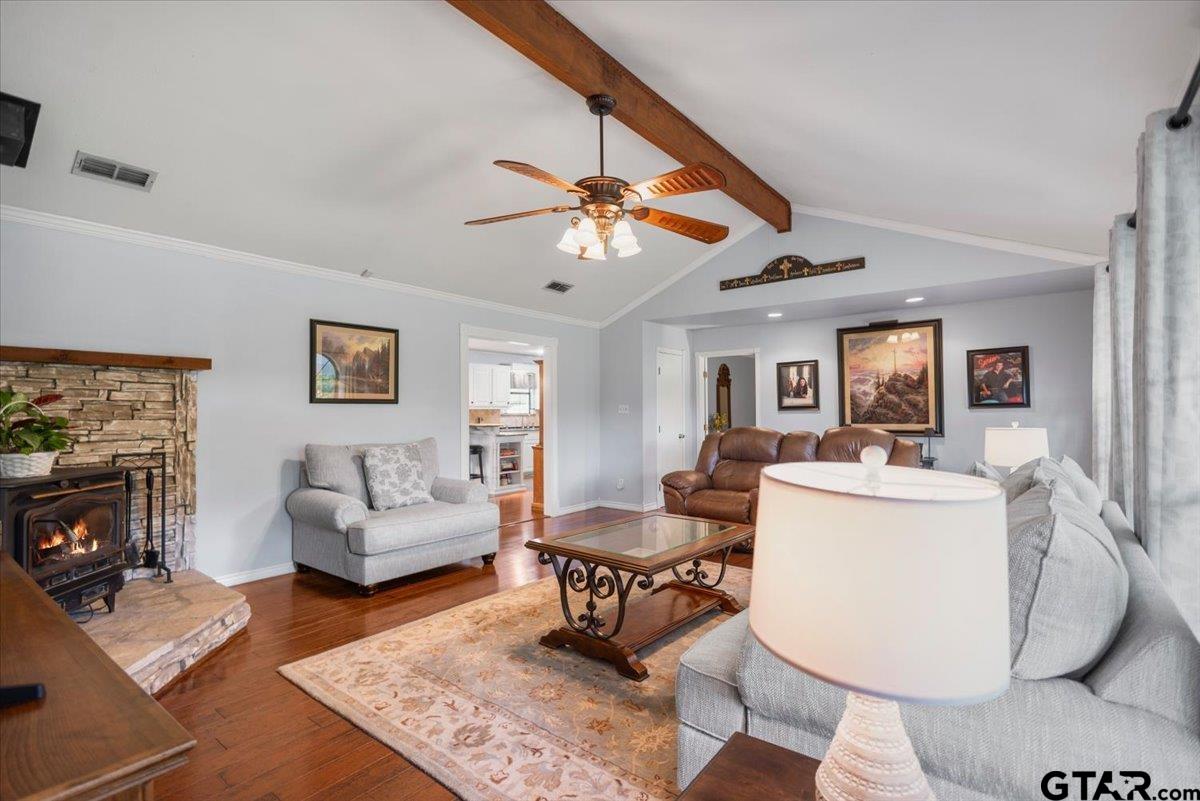 3989 Bob O Link Road Gilmer, TX 75645 - Photo 6 of 35