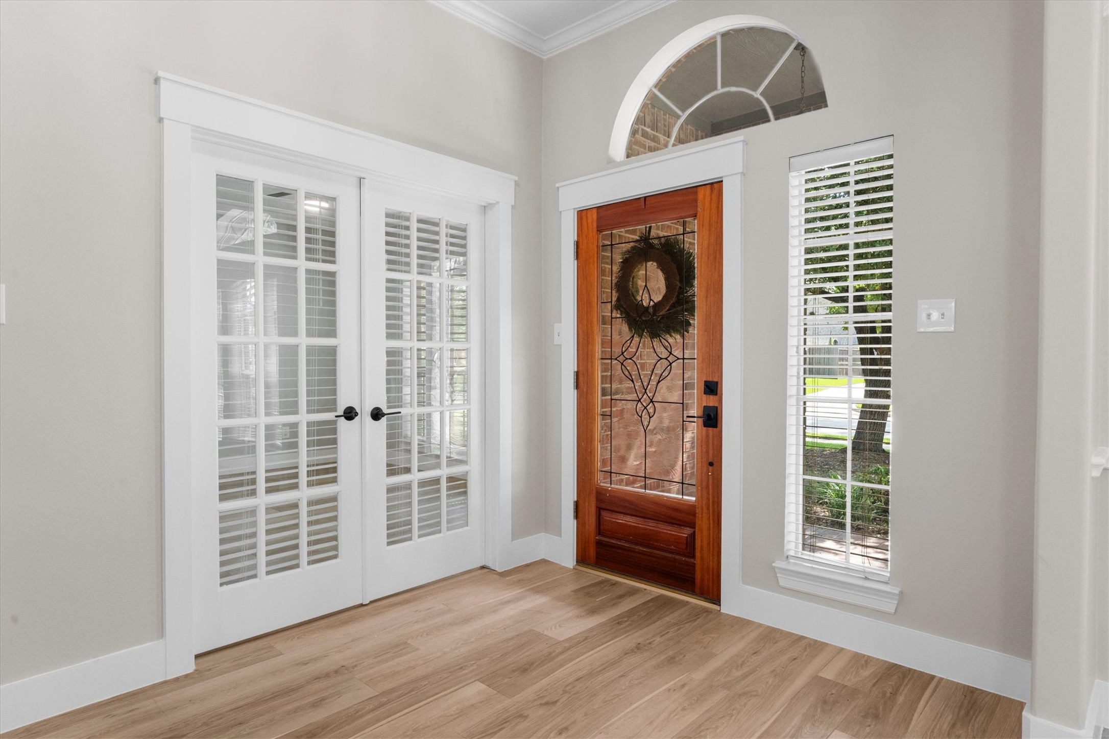30111 Granum Drive Spring, TX 77386 - Photo 13 of 45 a view of an entryway with wooden floor