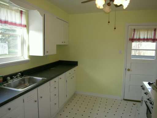 220 Ridge Avenue Pittsburgh, PA 15237 - Photo 3 of 8