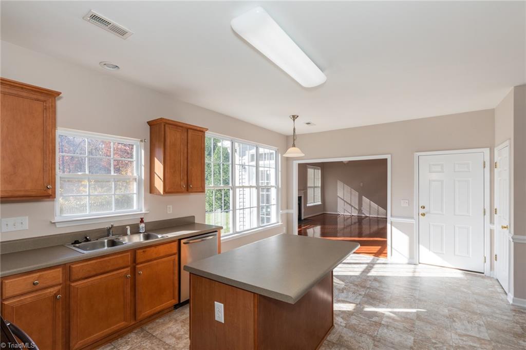 6319 Ridge Haven Road Greensboro, NC 27410 - Photo 14 of 44 Gallery Image 14