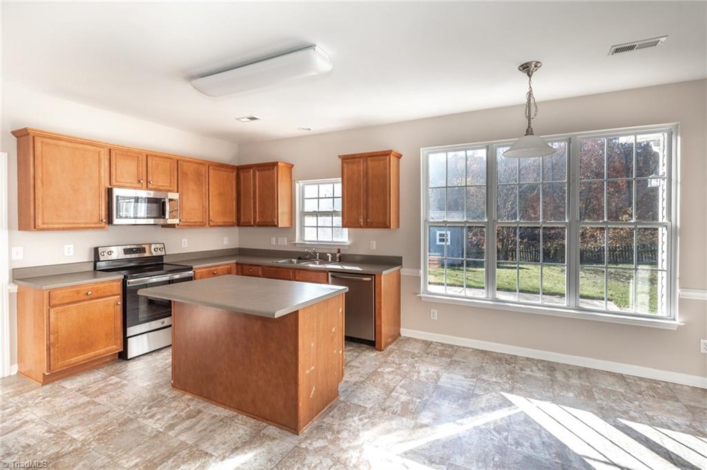 6319 Ridge Haven Road Greensboro, NC 27410 - Photo 16 of 44 Gallery Image 16