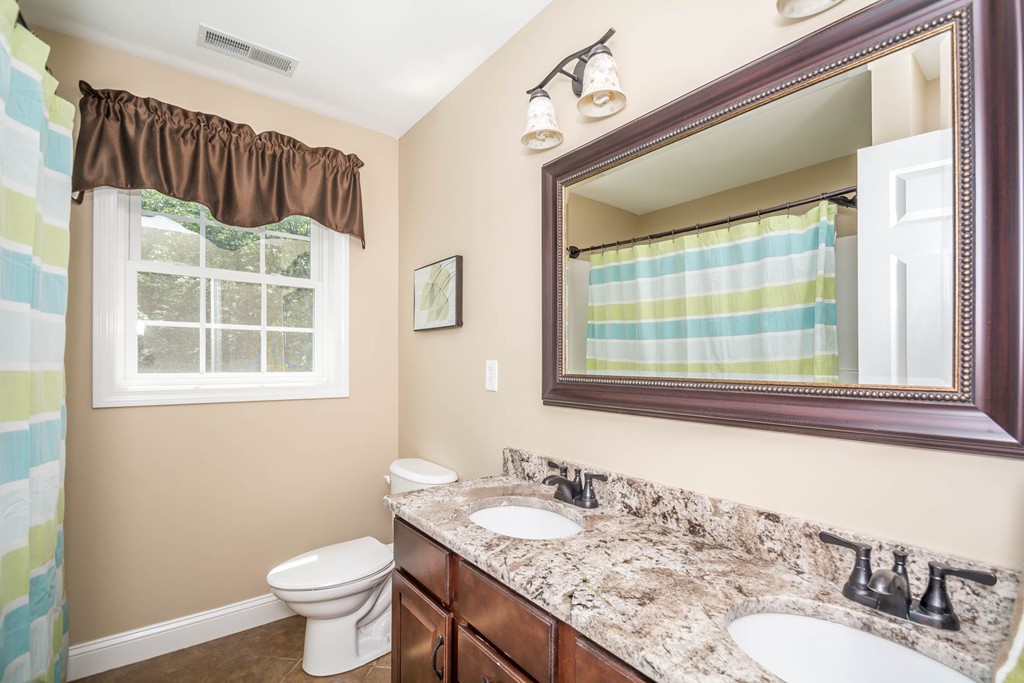 68 Clement Road Dracut, MA 01826 - Photo 23 of 30