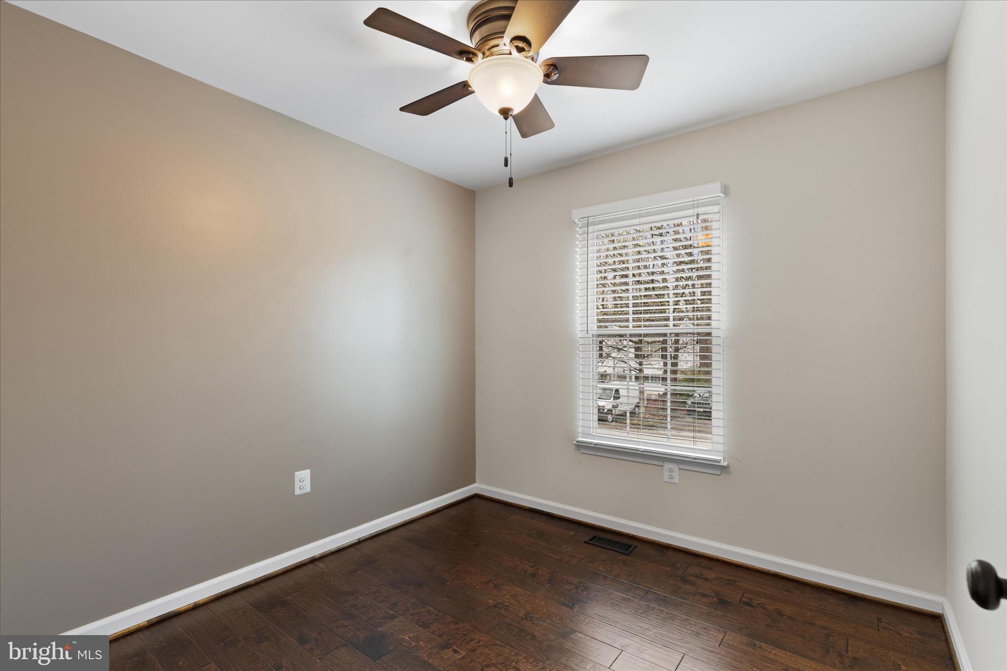 3813 8th Street North Beach, MD 20714 - Photo 16 of 29