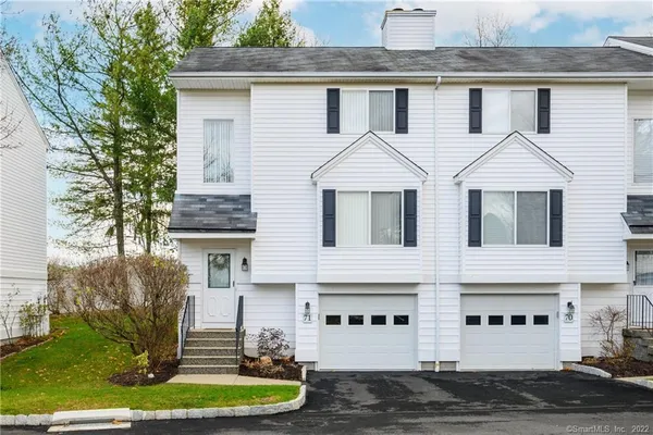 $2,650 | 10 South Street, Unit 71, Danbury, CT 06810