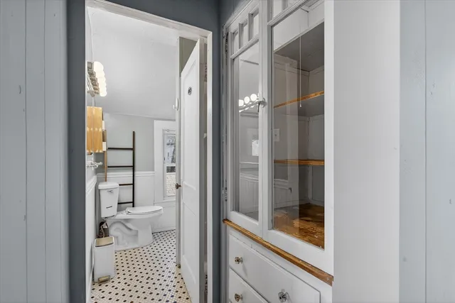 $2,000 | 306 Edge Hill Road, Unit R, Milton, MA 02186