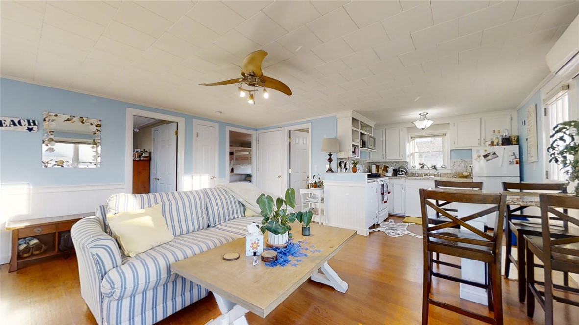 22 Edith Road Narragansett, RI 02882 - Photo 11 of 27