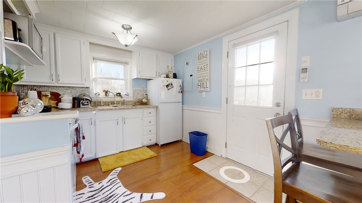 22 Edith Road Narragansett, RI 02882 - Photo 13 of 27