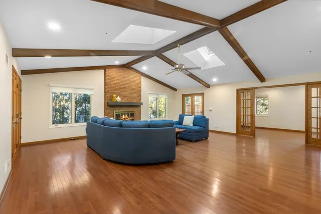 $4,350 | 336 Burchell Avenue, Highwood, IL 60040