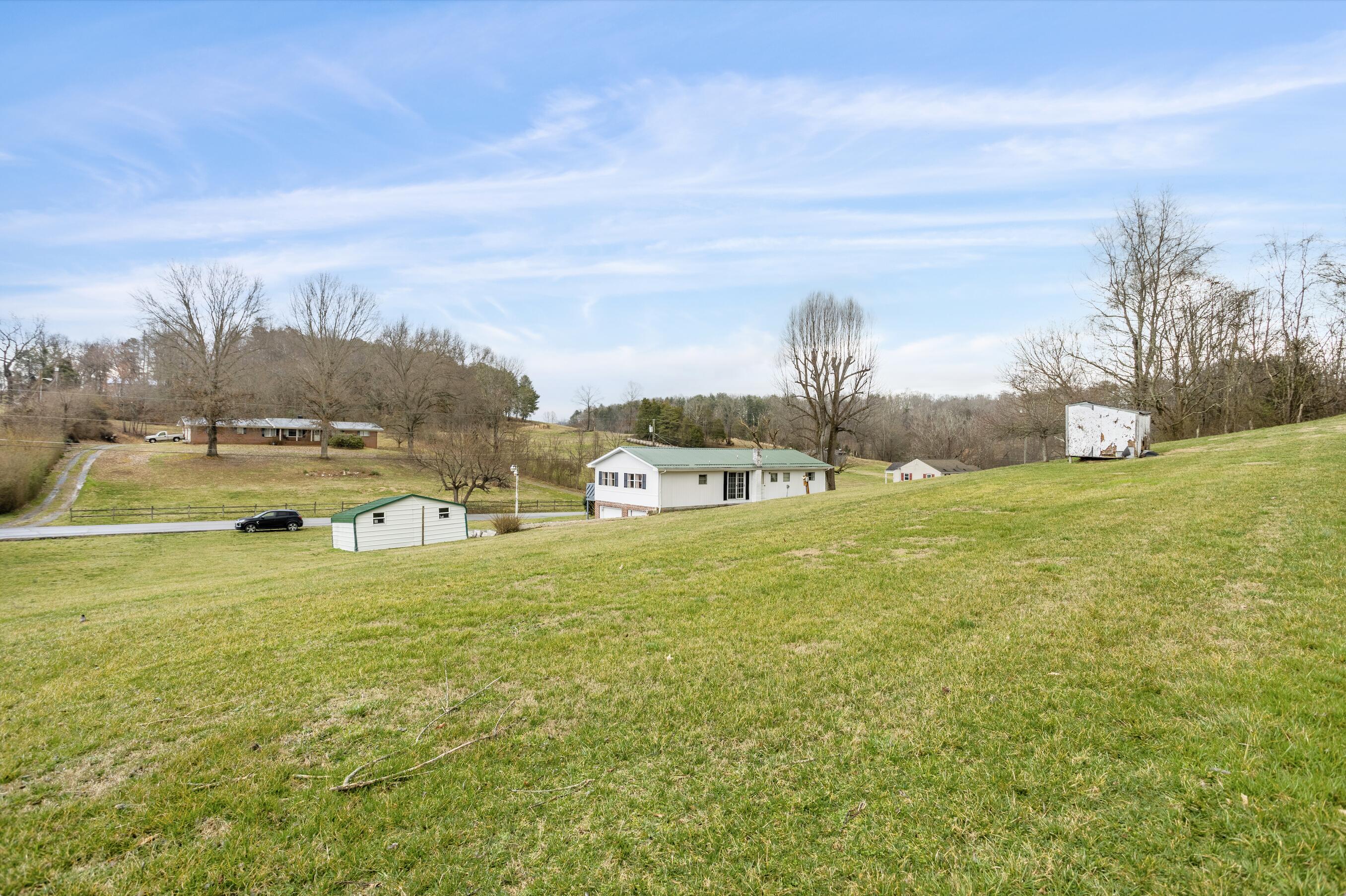 144 Rooty Branch Road Bristol, TN 37620 - Photo 27 of 34 Rooty Branch 27