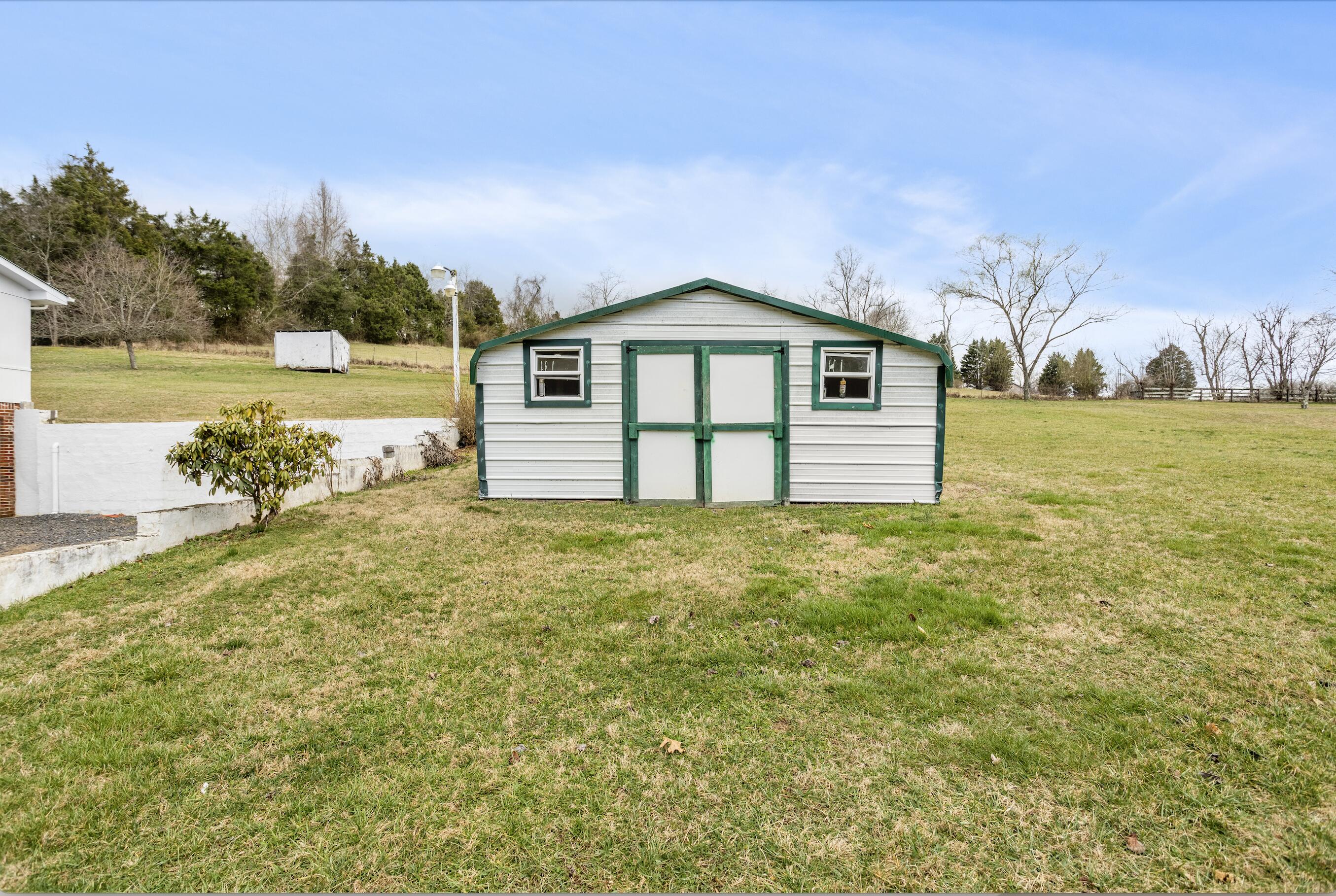 144 Rooty Branch Road Bristol, TN 37620 - Photo 32 of 34 Rooty Branch 32