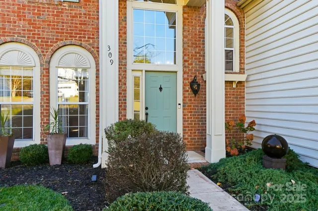 $475,000 | 309 Braxton Drive, Indian Trail, NC 28079