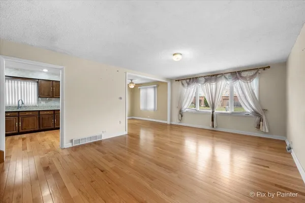 $499,900 | 416 South Prospect Avenue, Itasca, IL 60143