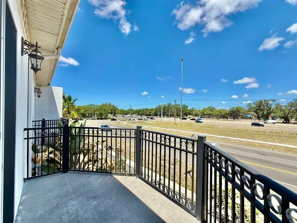 $2,350 | 8614 Miramar Terrace Circle, Unit 8614, Temple Terrace, FL 33637