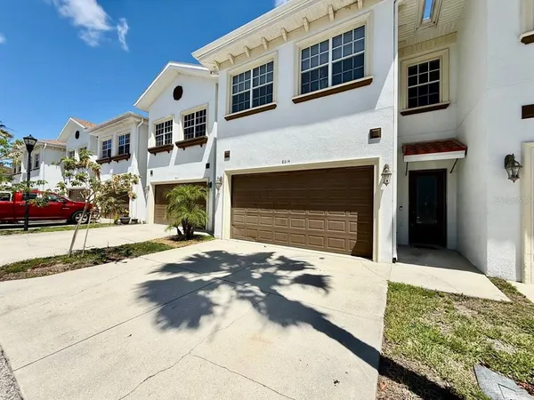 $2,350 | 8614 Miramar Terrace Circle, Unit 8614, Temple Terrace, FL 33637