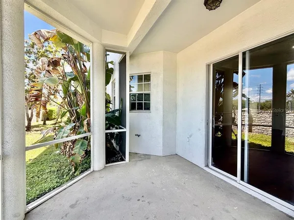 $2,350 | 8614 Miramar Terrace Circle, Unit 8614, Temple Terrace, FL 33637