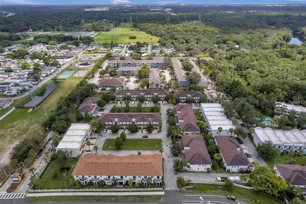 $2,350 | 8614 Miramar Terrace Circle, Unit 8614, Temple Terrace, FL 33637