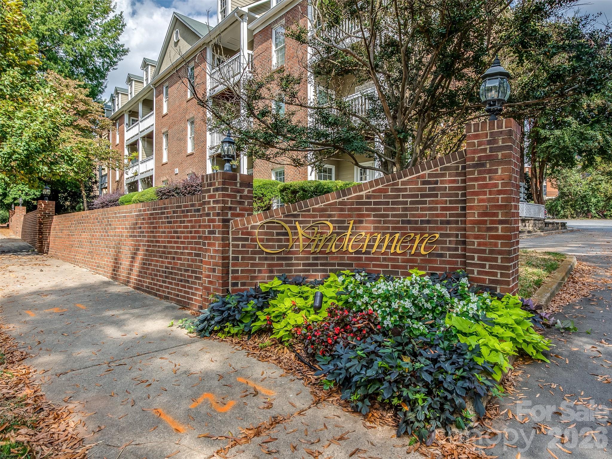 301 Queens Road, Unit 301 Charlotte, NC 28204 - Photo 1 of 1 Gallery Image 1