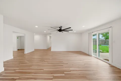 $425,000 | 8903 Railton Street, Houston, TX 77080
