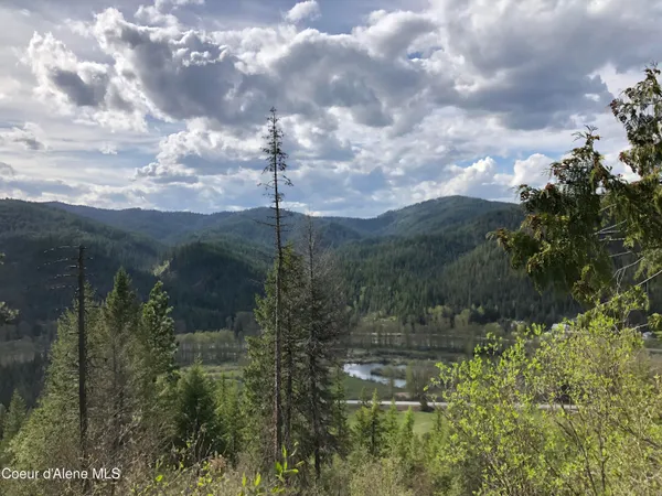 $1,400,000 | Nna Cda River, Kingston, ID 83839