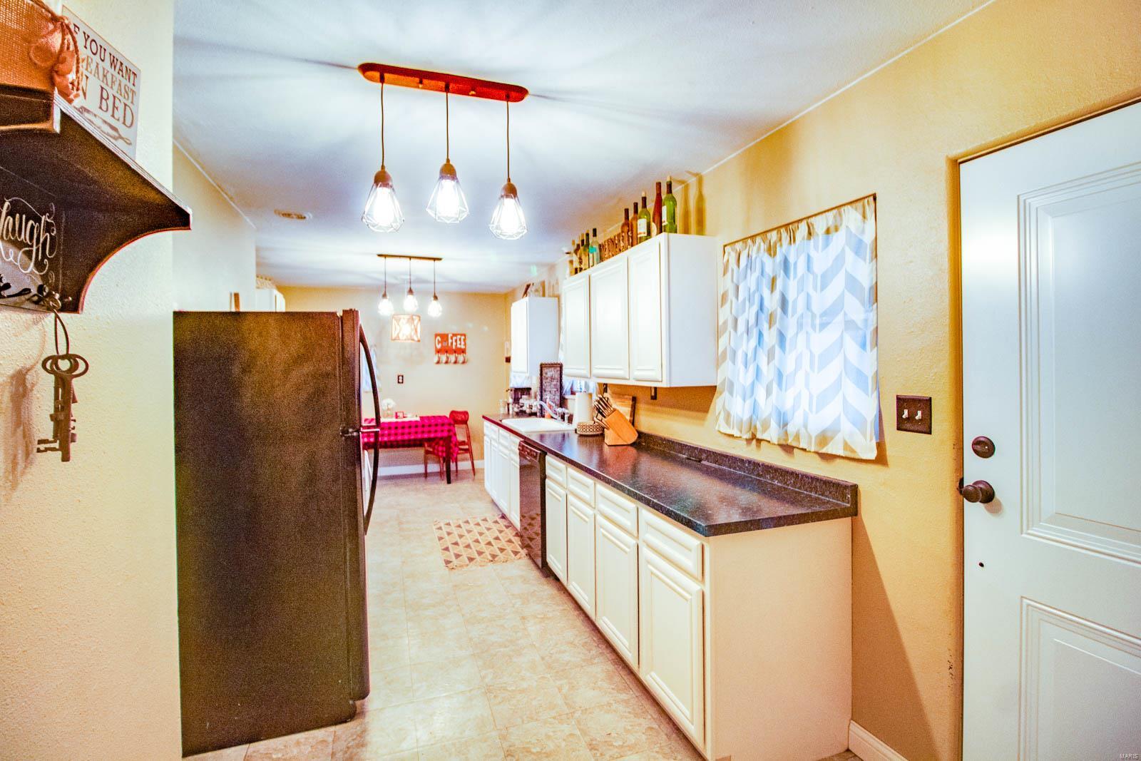 5609 Schmidt Road Brighton, IL 62012 - Photo 21 of 32