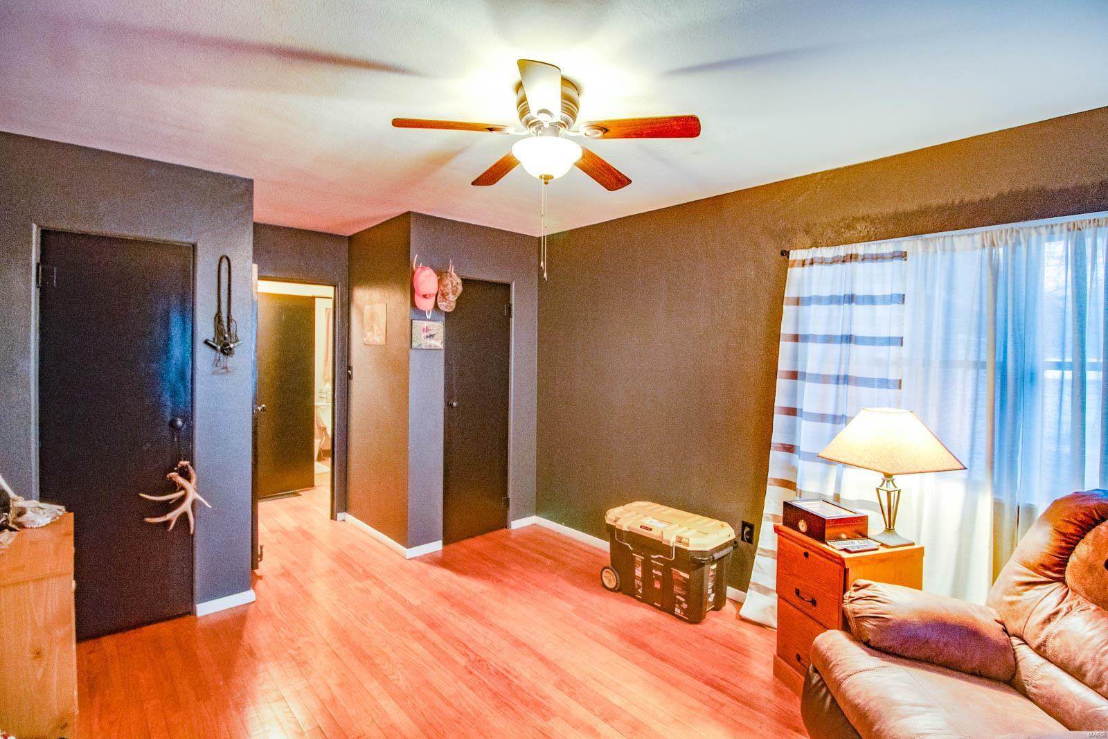 5609 Schmidt Road Brighton, IL 62012 - Photo 29 of 32