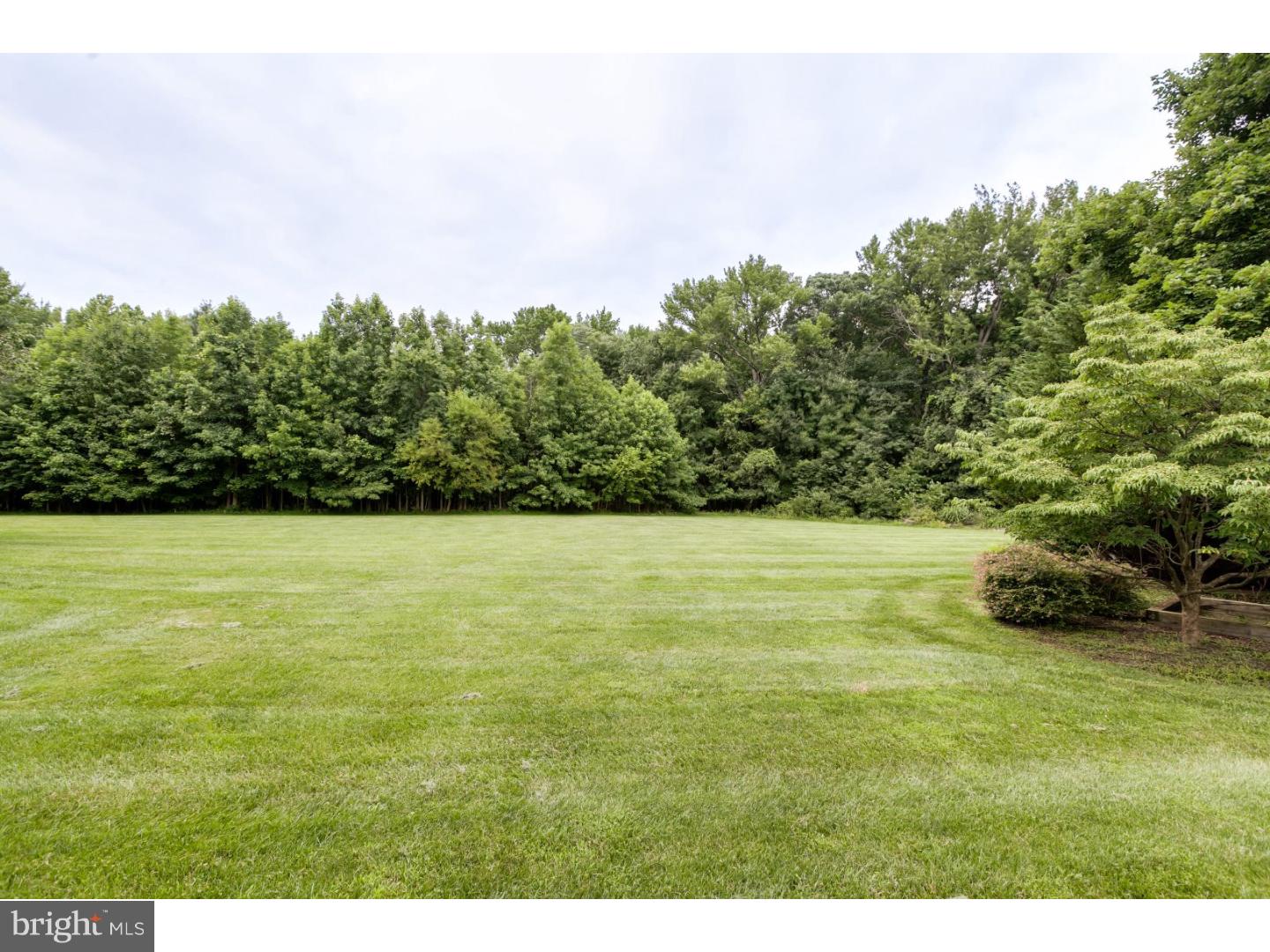 7 Pheasant Drive Mount Laurel, NJ 08054 - Photo 25 of 25 Back Yard