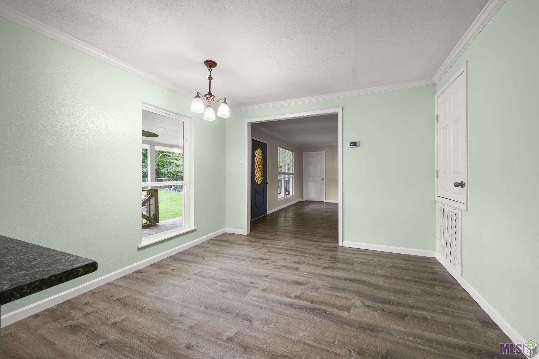 30985 Burgess Road Denham Springs, LA 70726 - Photo 8 of 26 Gallery Image 8