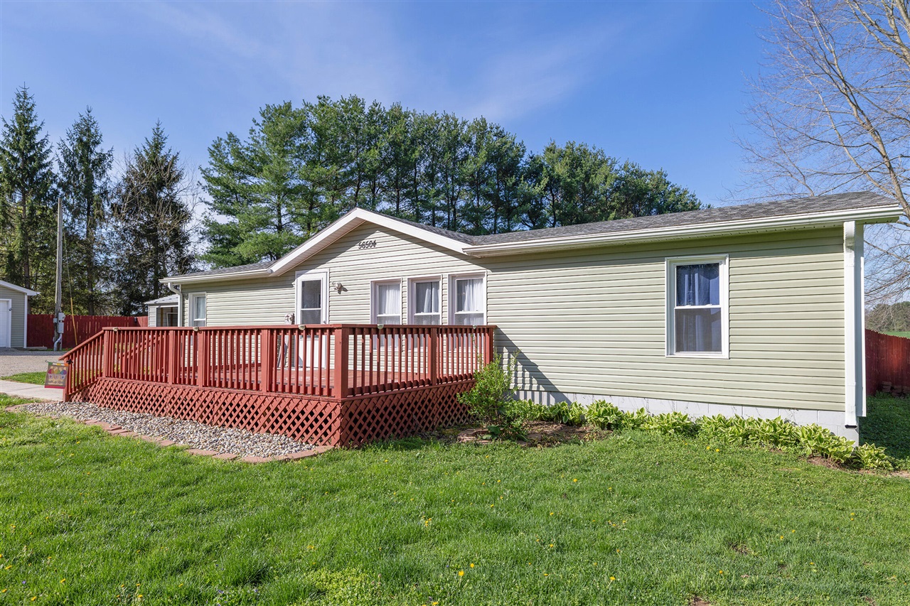 56504 Twin Lakes Road Cassopolis, MI 49031 - Photo 2 of 25