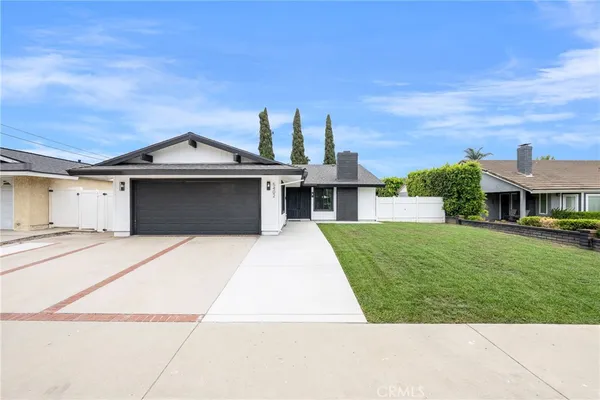 $1,250,000 | 5402 North Jefferson Street, Yorba Linda, CA 92870