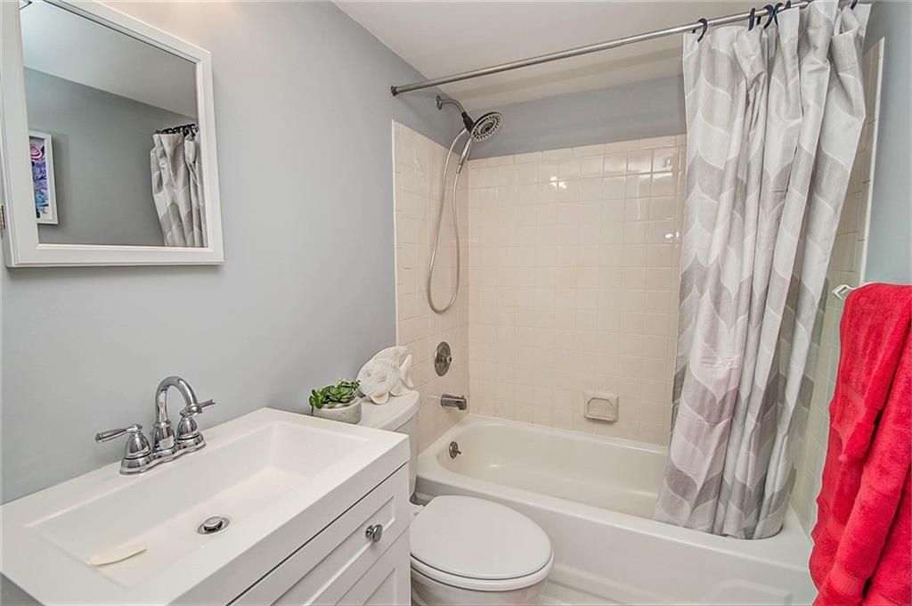 9985 Shore Road, Unit 14D Brooklyn, NY 11209 - Photo 8 of 13 Gallery Image 8