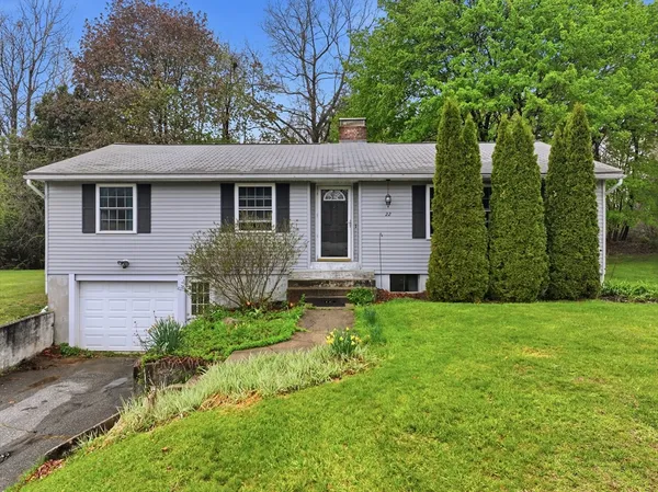 $379,900 | 22 Birch Street, West Brookfield, MA 01585