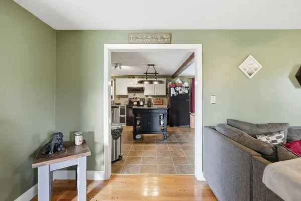 $379,900 | 22 Birch Street, West Brookfield, MA 01585