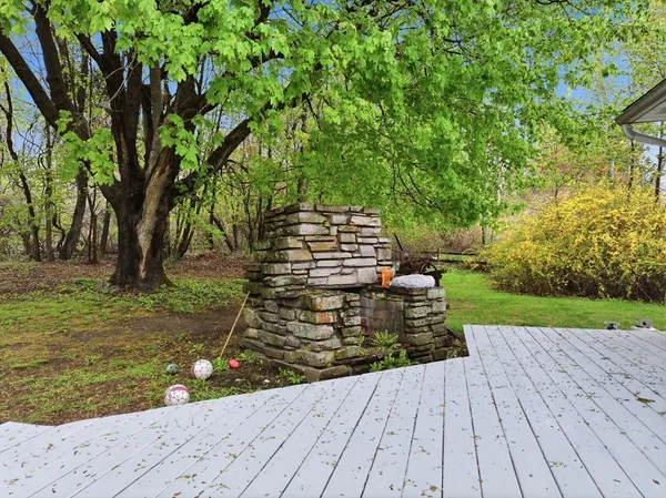 $379,900 | 22 Birch Street, West Brookfield, MA 01585