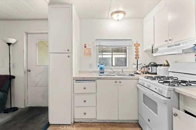 $46,900 | 716 North Grand Avenue, Unit I5, Covina, CA 91724