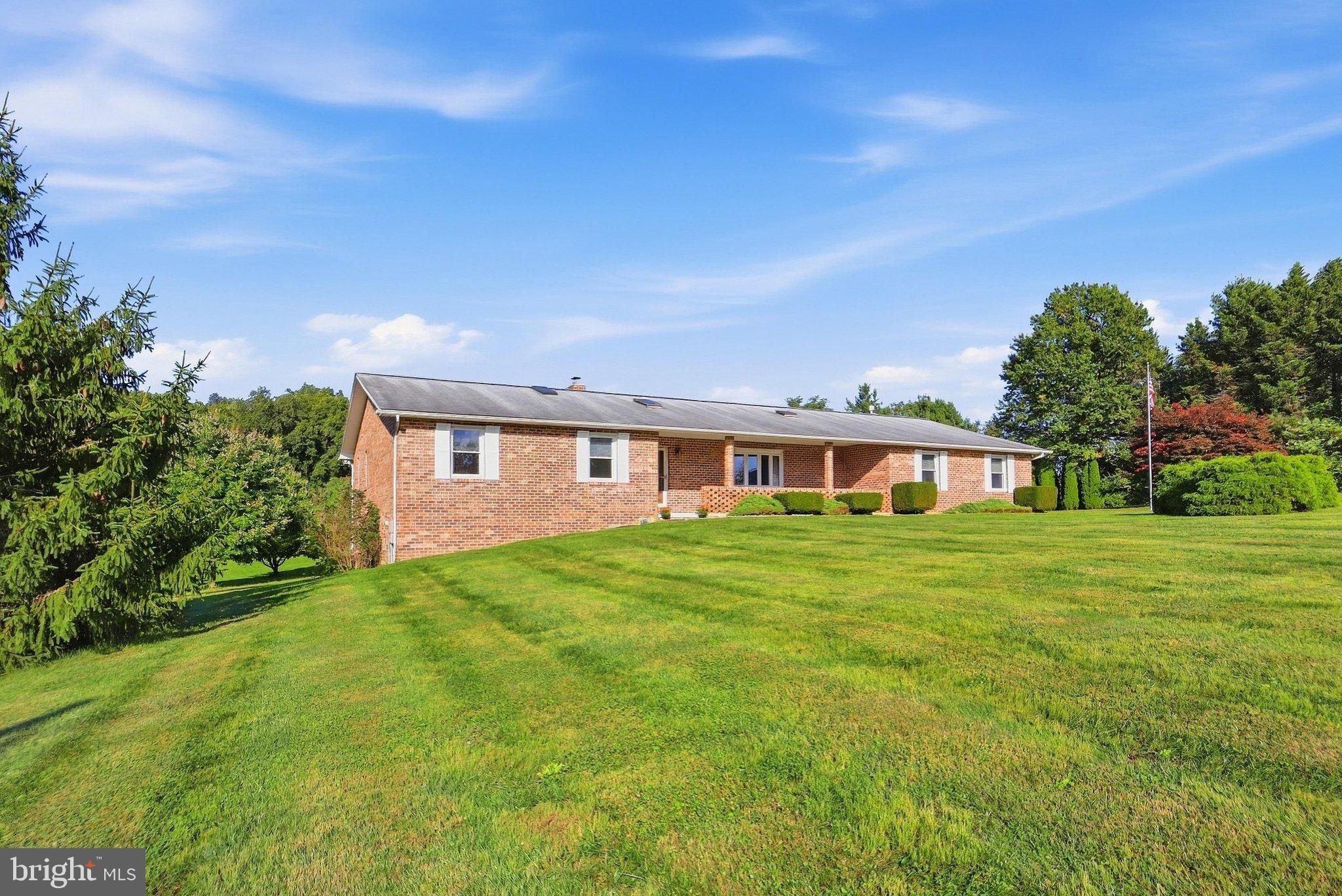 1716 Gablehammer Road Westminster, MD 21157 - Photo 6 of 52 Side View Front