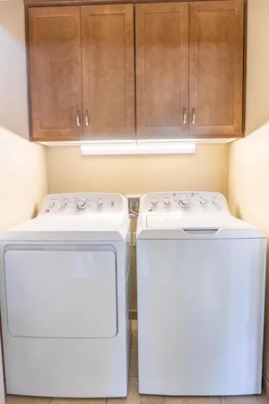 $2,300 | 2976 Clover Ridge Drive, Chaska, MN 55318