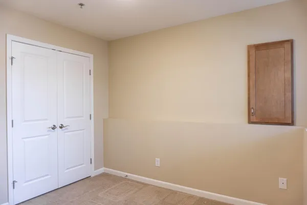 $2,300 | 2976 Clover Ridge Drive, Chaska, MN 55318