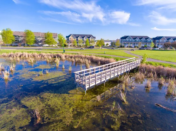 $2,300 | 2976 Clover Ridge Drive, Chaska, MN 55318