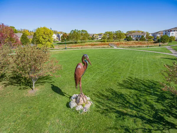 $2,300 | 2976 Clover Ridge Drive, Chaska, MN 55318