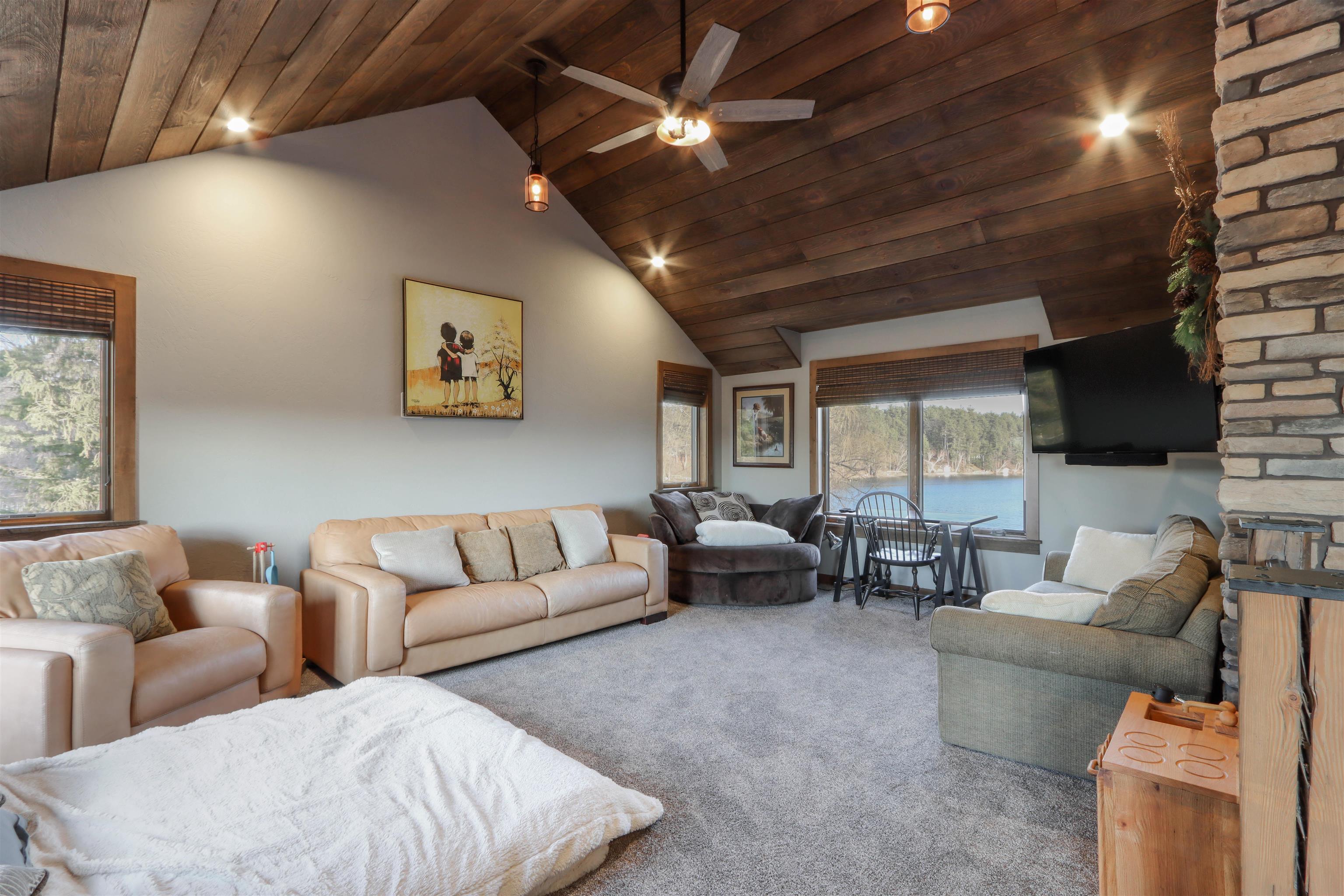 N3032 Hicks Lane Waupaca, WI 54981 - Photo 29 of 73