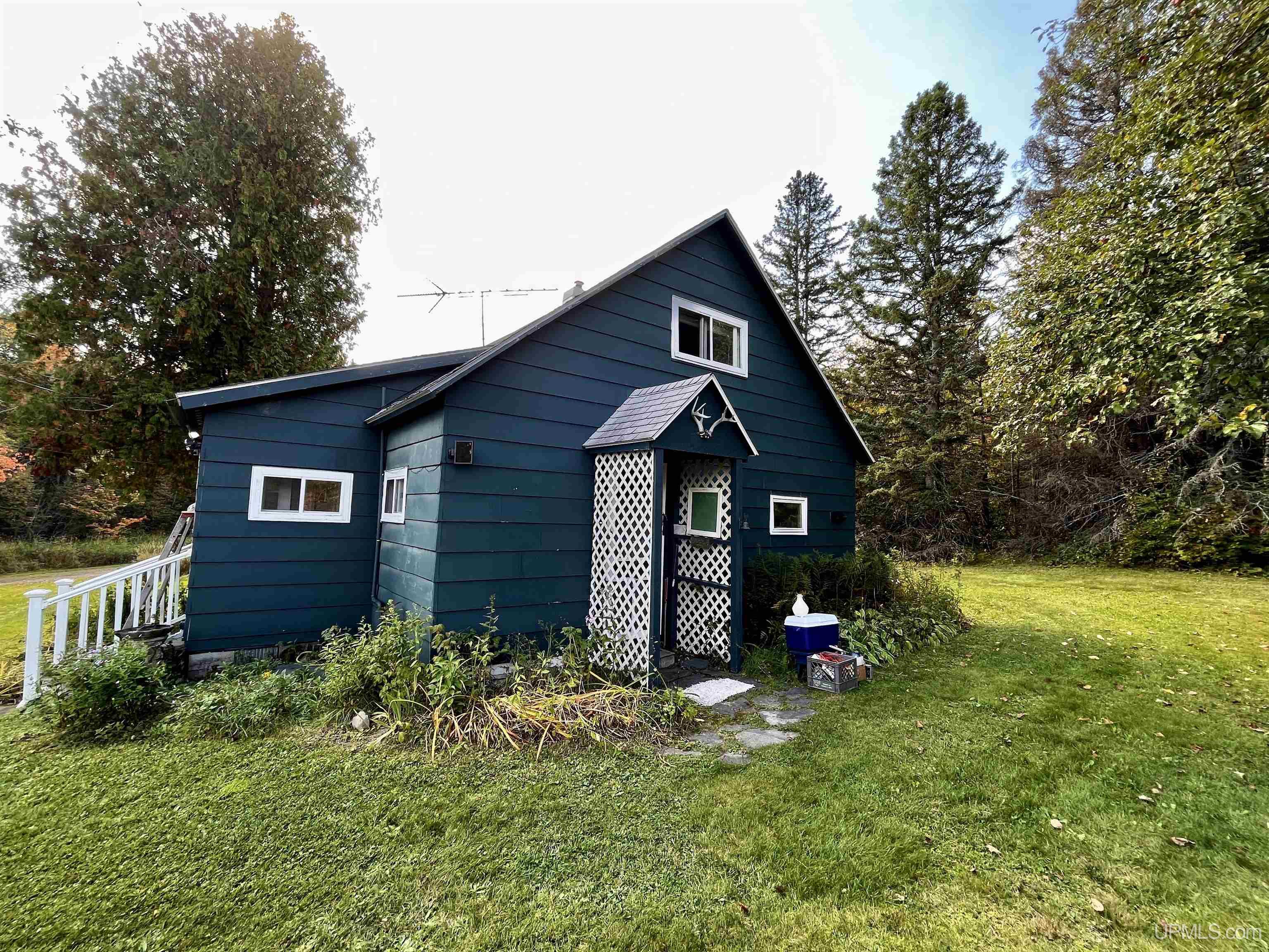 20082 Keranen Road Lanse, MI 49946 - Photo 2 of 23 Gallery Image 2